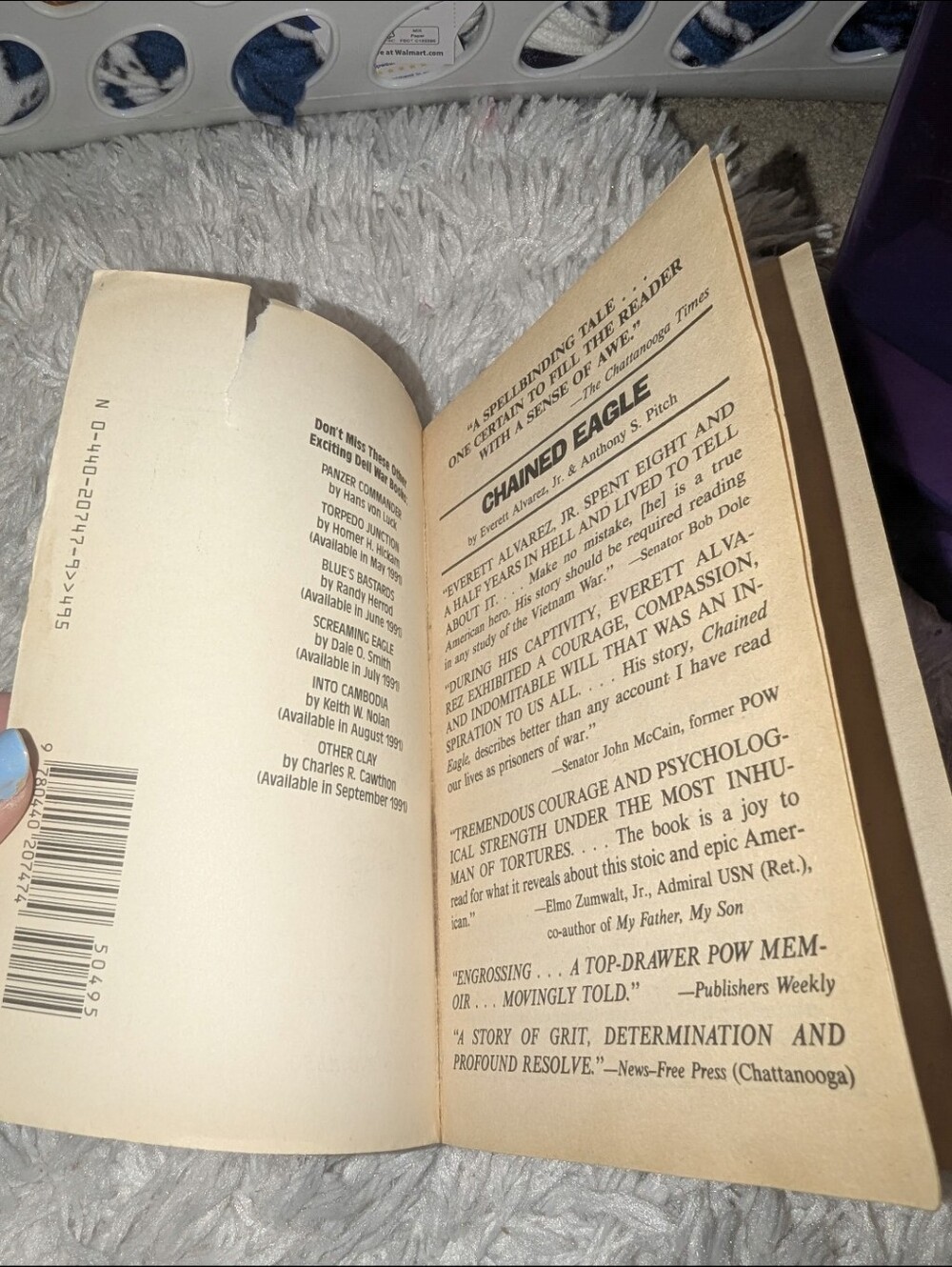 Chained eagle book - Picture 3 of 4
